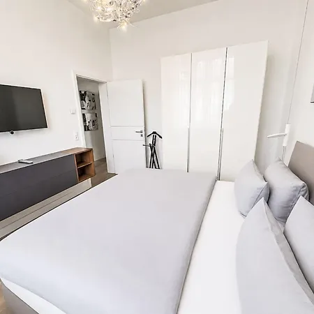 Ocean Cloud By Interhome